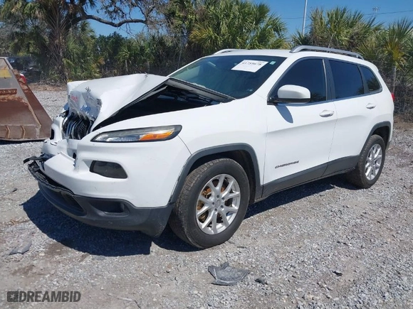 2015 Jeep Cherokee Latitude with VIN 1C4PJLCS7FW737387, listed as a IAAI auction lot 41759678 with NaN miles. Bid and sale history available at carsss.com. Image 2.