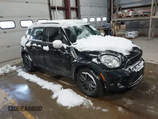 2014 MINI Countryman S z VIN WMWZC5C57EWP39161, wystawiony jako IAAI lot #41342912 z przebiegiem 108 459 mil mil oraz . Historia ofert i sprzedaży dostępna na DreamBid. Obrazek 1.