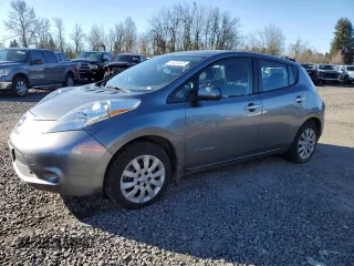 2015 Nissan LEAF SV with VIN 1N4AZ0CP8FC335118, listed as a Copart auction lot 44023525 with 75,071 mi miles and Salvage Title. Bid and sale history available at carsss.com. Image 1.