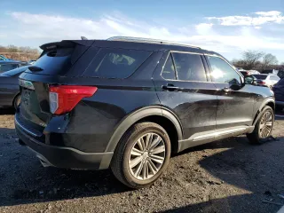 2024 Ford Explorer Limited with VIN 1FMSK8FH7RGA79181, listed as a Copart auction lot 86560974 with 6,010 mi miles and Salvage Title. Bid and sale history available at carsss.com. Image 3.