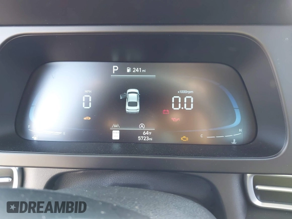 2025 Hyundai Elantra SE z VIN KMHLL4DG6SU864299, wystawiony jako IAAI lot #42024320 z przebiegiem 5 723 mil mil oraz . Historia ofert i sprzedaży dostępna na DreamBid. Obrazek 7.