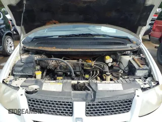 2002 Dodge Caravan Sport with VIN 2B4GP44382R741363, listed as a IAAI auction lot 42141905 with 204,793 mi miles and . Bid and sale history available at carsss.com. Image 10.