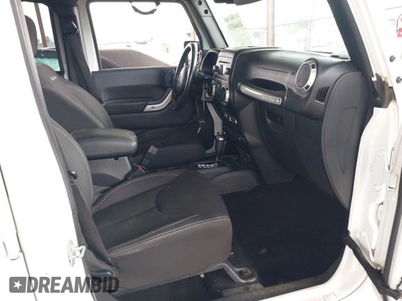 2017 Jeep Wrangler Unlimited Sahara with VIN 1C4HJWEG0HL595144, listed as a IAAI auction lot 41644511 with 143,512 mi miles. Bid and sale history available at carsss.com. Image 5.