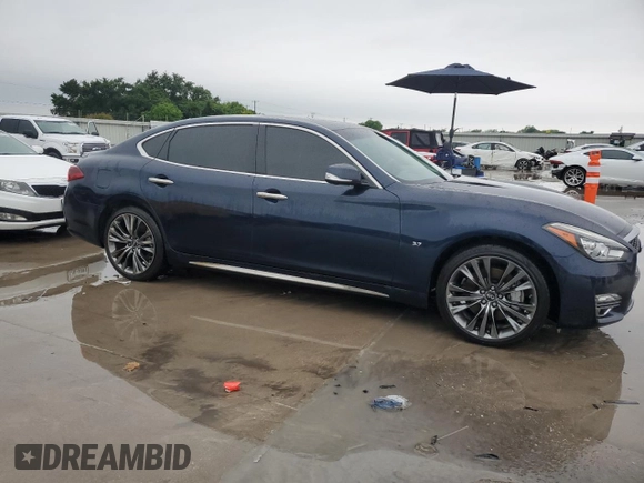 2018 Infiniti Q70 Luxe z VIN JN1BY1PP9JM330548, wystawiony jako Copart lot #53406435 z przebiegiem 73 985 mil mil oraz Czysty tytuł • Clean title. Historia ofert i sprzedaży dostępna na DreamBid. Obrazek 4.