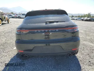 2021 Porsche Macan S with VIN WP1AB2A54MLB32797, listed as a Copart auction lot 57525655 with 30,031 mi miles and Salvage title. Bid and sale history available at DreamBid. Image 6.