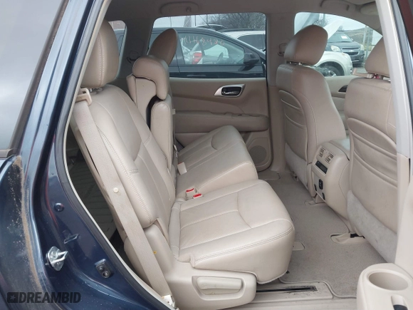 2013 Nissan Pathfinder SL with VIN 5N1AR2MN4DC662286, listed as a IAAI auction lot 41202706 with 67,866 mi miles. Bid and sale history available at carsss.com. Image 8.