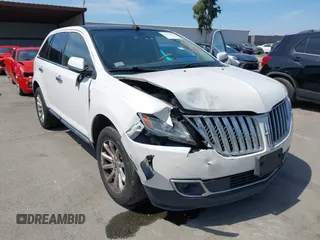 2012 Lincoln MKX with VIN 2LMDJ8JK4CBL09714, listed as a IAAI auction lot 41902666 with 105,937 mi miles and . Bid and sale history available at DreamBid. Image 6.