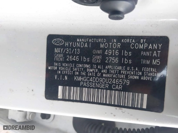 2013 Hyundai Genesis 3.8L with VIN KMHGC4DD9DU246579, listed as a IAAI auction lot 41458081 with 172,873 mi miles. Bid and sale history available at carsss.com. Image 9.