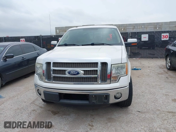 2012 Ford F-150 XL z VIN 1FTFW1CT1CFB65755, wystawiony jako IAAI lot #42380199 z przebiegiem 241 073 mil mil oraz . Historia ofert i sprzedaży dostępna na DreamBid. Obrazek 6.