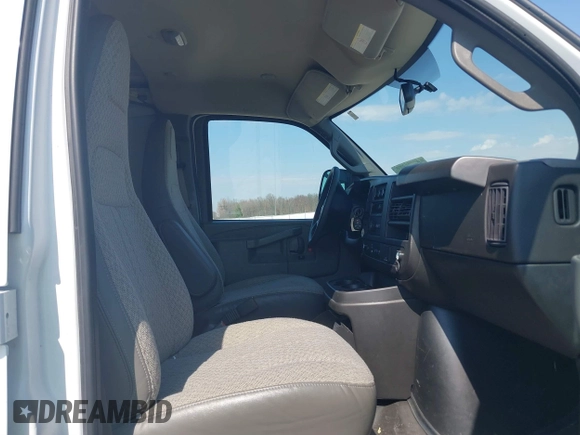 2023 Chevrolet Express Cargo with VIN 1GCWGAFPXP1258949, listed as a IAAI auction lot 41790627 with 23,518 mi miles and . Bid and sale history available at DreamBid. Image 5.