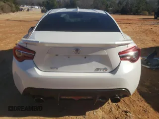 2020 Toyota 86 with VIN JF1ZNAA17L8752117, listed as a Copart auction lot 87920285 with 71,115 mi miles and Salvage Title. Bid and sale history available at carsss.com. Image 6.