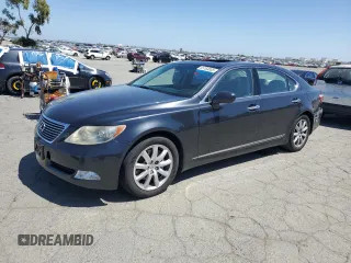 2007 Lexus LS 460 L z VIN JTHGL46F975008893, wystawiony jako Copart lot #55763835 z przebiegiem 93 809 mil mil oraz Szkoda całkowita • Salvage title. Historia ofert i sprzedaży dostępna na DreamBid. Obrazek 1.