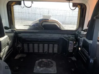2021 Jeep Wrangler Rubicon z VIN 1C4HJXCG6MW688865, wystawiony jako Copart lot #53701935 z przebiegiem 43 759 mil mil oraz Szkoda całkowita • Salvage title. Historia ofert i sprzedaży dostępna na DreamBid. Obrazek 10.
