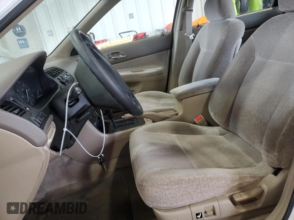 1997 Honda Accord EX with VIN 1HGCD5659VA170992, listed as a Copart auction lot 82232134 with 203,639 mi miles and Salvage Title. Bid and sale history available at DreamBid. Image 7.