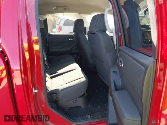 2022 Nissan Frontier Pro-4X z VIN 1N6ED1EK4NN607780, wystawiony jako IAAI lot #41887336 z przebiegiem 43 684 mil mil oraz . Historia ofert i sprzedaży dostępna na DreamBid. Obrazek 8.