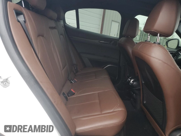 2023 Alfa Romeo Stelvio Ti z VIN ZASPAKBN7P7D54106, wystawiony jako Copart lot #86400564 z przebiegiem 50 749 mil mil oraz Tytuł czysty. Historia ofert i sprzedaży dostępna na DreamBid. Obrazek 11.
