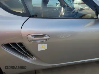 2006 Porsche Cayman S с VIN WP0AB29836U781908, выставлен на аукционе Copart как лот 74551144 с пробегом Не указан миль и Списание • Salvage title. История ставок и продаж доступна на DreamBid. Изображение 12.