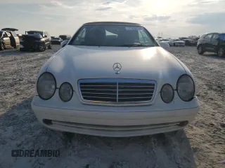 2002 Mercedes-Benz CLK 320/430 with VIN WDBLK65G52T109375, listed as a Copart auction lot 71832724 with 207,707 mi miles and Salvage Title. Bid and sale history available at carsss.com. Image 5.