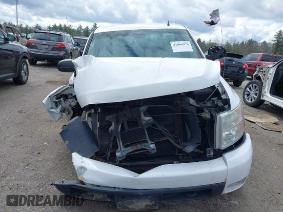 2008 Chevrolet Silverado 1500 LTZ with VIN 1GCEK19J58E181029, listed as a IAAI auction lot 41866976 with 183,824 mi miles. Bid and sale history available at carsss.com. Image 6.