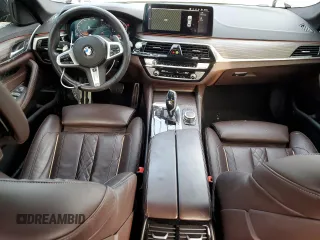 2022 BMW 5 Series 530i xDrive with VIN WBA13BJ01NCJ87578, listed as a Copart auction lot 85685994 with 33,814 mi miles and Salvage Title. Bid and sale history available at carsss.com. Image 8.
