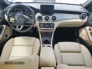 2019 Mercedes-Benz GLA 250 z VIN WDCTG4GB2KU015466, wystawiony jako Copart lot #55233705 z przebiegiem 67 031 mil mil oraz Szkoda całkowita • Salvage title. Historia ofert i sprzedaży dostępna na DreamBid. Obrazek 8.