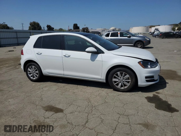 2015 Volkswagen Golf TSI S z VIN 3VW117AU8FM076676, wystawiony jako Copart lot #55051205 z przebiegiem 59 217 mil mil oraz Szkoda całkowita • Salvage title. Historia ofert i sprzedaży dostępna na DreamBid. Obrazek 4.