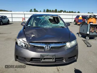 2009 Honda Civic LX z VIN 19XFA16559E016389, wystawiony jako Copart lot #53934915 z przebiegiem 112 966 mil mil oraz Szkoda całkowita • Salvage title. Historia ofert i sprzedaży dostępna na DreamBid. Obrazek 5.