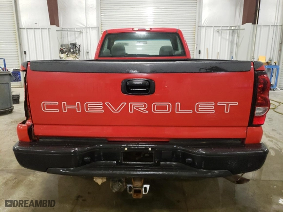 2007 Chevrolet Silverado 2500HD Classic Work Truck with VIN 1GCHK24U17E155286, listed as a Copart auction lot 88445465 with 264,626 mi miles and Salvage Title. Bid and sale history available at carsss.com. Image 6.