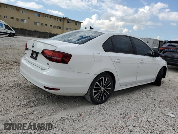 2016 Volkswagen Jetta Sport z VIN 3VWD17AJ1GM404816, wystawiony jako Copart lot #46916355 z przebiegiem 71 748 mil mil oraz Szkoda całkowita • Salvage title. Historia ofert i sprzedaży dostępna na DreamBid. Obrazek 3.