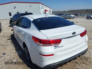 2020 Kia Optima LX with VIN 5XXGT4L34LG394642, listed as a IAAI auction lot 41850853 with 90,379 mi miles. Bid and sale history available at carsss.com. Image 3.