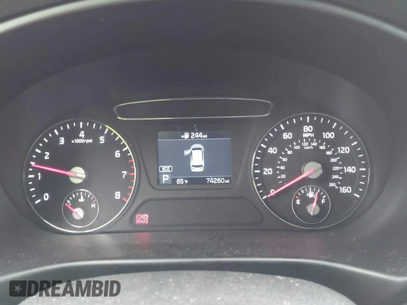 2019 Kia Sorento LX with VIN 5XYPG4A35KG577548, listed as a IAAI auction lot 41463981 with 74,260 mi miles. Bid and sale history available at carsss.com. Image 7.