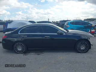 2022 Mercedes-Benz C 300 with VIN W1KAF4HB3NR042509, listed as a IAAI auction lot 41545611 with 24,121 mi miles and . Bid and sale history available at DreamBid. Image 13.