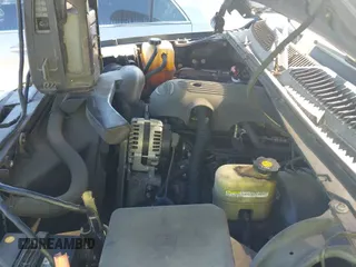 2002 Chevrolet Tahoe LT с VIN 1GNEC13Z22J309096, выставлен на аукционе IAAI как лот 43359738 с пробегом 278 317 миль миль и . История ставок и продаж доступна на DreamBid. Изображение 15.