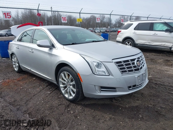 2015 Cadillac XTS Luxury with VIN 2G61N5S37F9192092, listed as a IAAI auction lot 41779854 with 168,592 mi miles and . Bid and sale history available at carsss.com. Image 1.