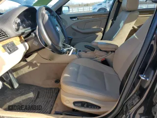 2002 BMW 3 Series 330xi with VIN WBAEW53412PG09026, listed as a Copart auction lot 89108295 with 106,516 mi miles and Salvage title. Bid and sale history available at DreamBid. Image 7.