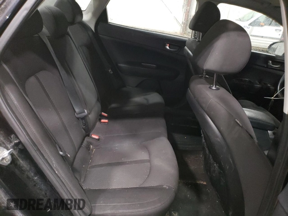 2018 Kia Optima LX с VIN 5XXGT4L33JG268768, выставлен на аукционе Copart как лот 53918815 с пробегом 61 206 миль миль и Списание • Salvage title. История ставок и продаж доступна на DreamBid. Изображение 10.