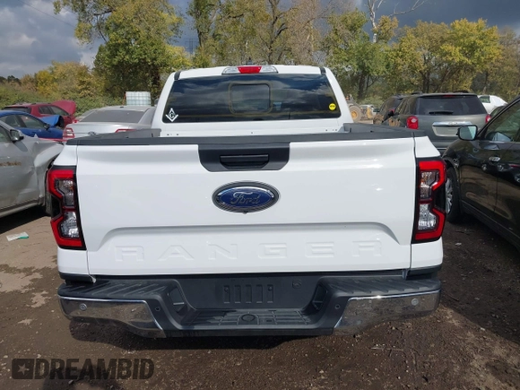 2024 Ford Ranger XLT with VIN 1FTER4HH1RLE20889, listed as a IAAI auction lot 40593441 with 7,499 mi miles. Bid and sale history available at carsss.com. Image 16.