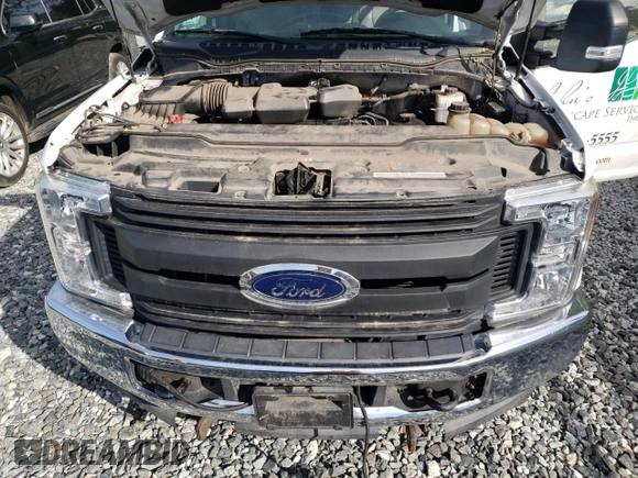 2017 Ford F-350 Platinum z VIN 1FT8W3B64HED38648, wystawiony jako Copart lot #57164235 z przebiegiem 82 440 mil mil oraz Szkoda całkowita • Salvage title. Historia ofert i sprzedaży dostępna na DreamBid. Obrazek 11.