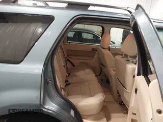 2012 Ford Escape XLT с VIN 1FMCU9DG8CKA67446, выставлен на аукционе IAAI как лот 41823936 с пробегом 105 156 миль миль и . История ставок и продаж доступна на DreamBid. Изображение 8.