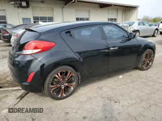 2014 Hyundai Veloster RE:FLEX with VIN KMHTC6AD3EU214291, listed as a Copart auction lot 54529665 with 102,879 mi miles and Clean title. Bid and sale history available at DreamBid. Image 3.