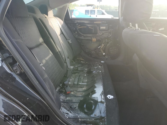 2017 Nissan Altima SL z VIN 1N4AL3AP9HC110909, wystawiony jako Copart lot #54009815 z przebiegiem Nie podano mil oraz Nie do naprawy • Non repairable. Historia ofert i sprzedaży dostępna na DreamBid. Obrazek 10.