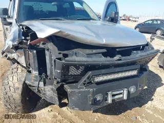 2011 Chevrolet Silverado 1500 LT with VIN 3GCPKSEA4BG110005, listed as a IAAI auction lot 41741034 with 212,110 mi miles. Bid and sale history available at carsss.com. Image 6.