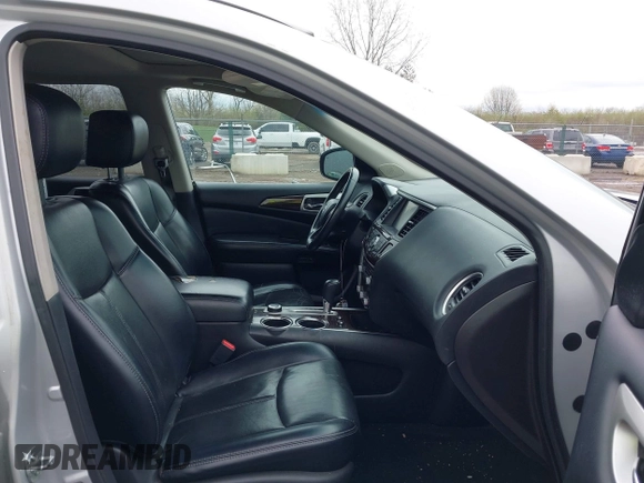 2014 Nissan Pathfinder Platinum with VIN 5N1AR2MM3EC723104, listed as a IAAI auction lot 41903560 with 159,416 mi miles and . Bid and sale history available at DreamBid. Image 5.