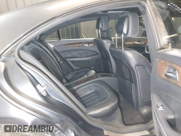 2013 Mercedes-Benz CLS 550 with VIN WDDLJ9BBXDA065005, listed as a IAAI auction lot 42009074 with 158,459 mi miles and . Bid and sale history available at DreamBid. Image 8.