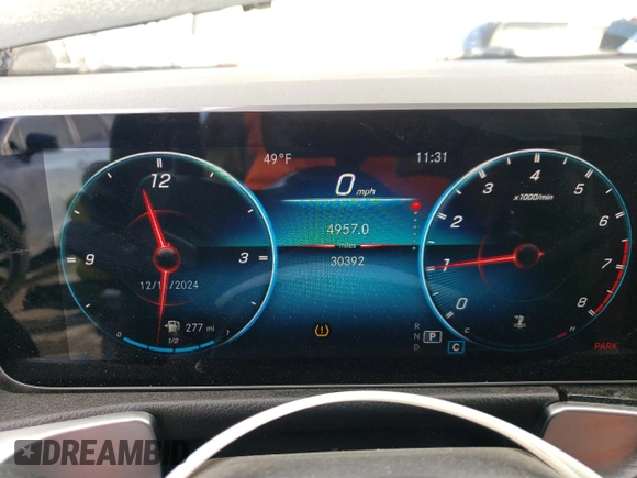 2021 Mercedes-Benz GLB with VIN W1N4M5BB0MW120037, listed as a Copart auction lot 84024314 with 30,392 mi miles and Salvage Title. Bid and sale history available at carsss.com. Image 9.