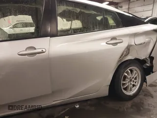 2018 Toyota Prius Two with VIN JTDKBRFU3J3582337, listed as a IAAI auction lot 40457335 with 166,690 mi miles. Bid and sale history available at carsss.com. Image 12.