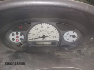 2000 Toyota ECHO z VIN JTDAT1230Y0050255, wystawiony jako IAAI lot #42211177 z przebiegiem 336 971 mil mil oraz . Historia ofert i sprzedaży dostępna na DreamBid. Obrazek 7.