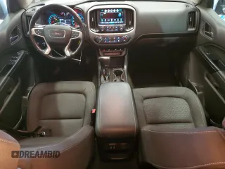 2018 GMC Canyon 4WD SLE z VIN 1GTG6CENXJ1132259, wystawiony jako Copart lot #49834865 z przebiegiem 88 262 mil mil oraz Szkoda całkowita • Salvage title. Historia ofert i sprzedaży dostępna na DreamBid. Obrazek 8.