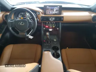 2024 Lexus IS 300 z VIN JTHCA1D20R5129284, wystawiony jako Copart lot #58950015 z przebiegiem 22 309 mil mil oraz Szkoda całkowita • Salvage title. Historia ofert i sprzedaży dostępna na DreamBid. Obrazek 8.