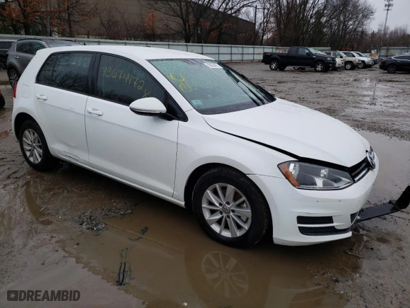 2017 Volkswagen Golf S with VIN 3VW217AUXHM060003, listed as a Copart auction lot 73674472 with 99,208 mi miles. Bid and sale history available at carsss.com. Image 4.